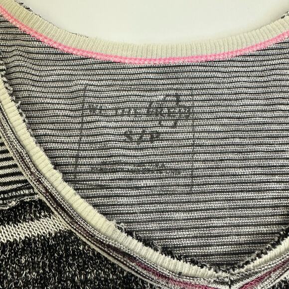 We The Free by Urban Outfitters Striped Knit V-Neck Sweater - Size Small - Picture 6 of 8